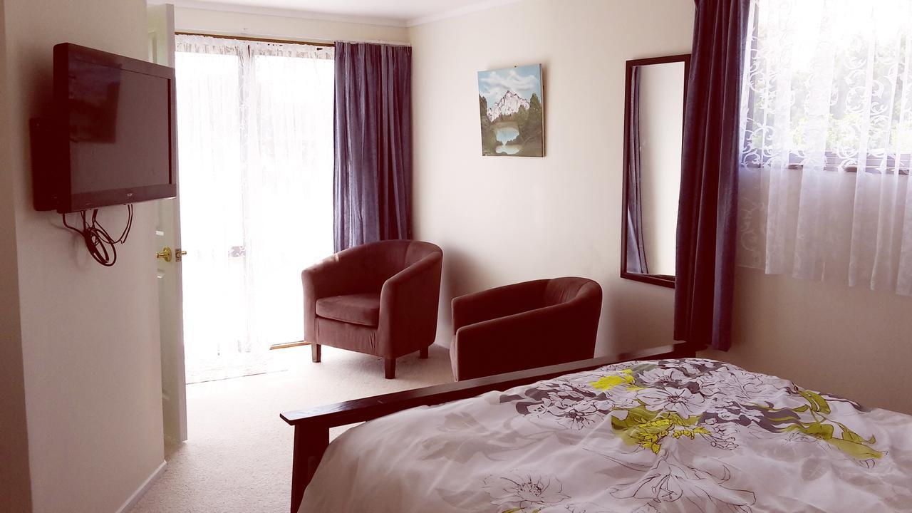 Vinegar Hill Bed and Breakfast Kauri Buitenkant foto
